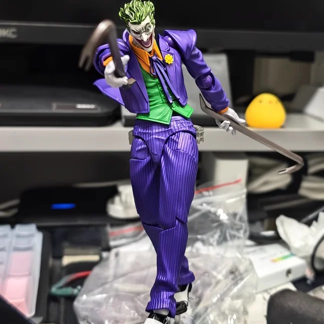 kf S8bd20b49fb184fb98030d436897ddbbeI - Revoltech Store